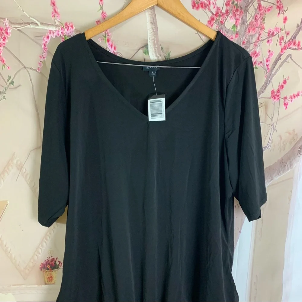 NEW TORRID BLACK STUDIO KNIT V-NECK BODYSUIT - Picture 4 of 11